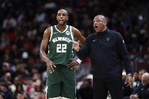 里弗斯：米德尔顿终身都是雄鹿人 场上表现出色场下更是超级明星